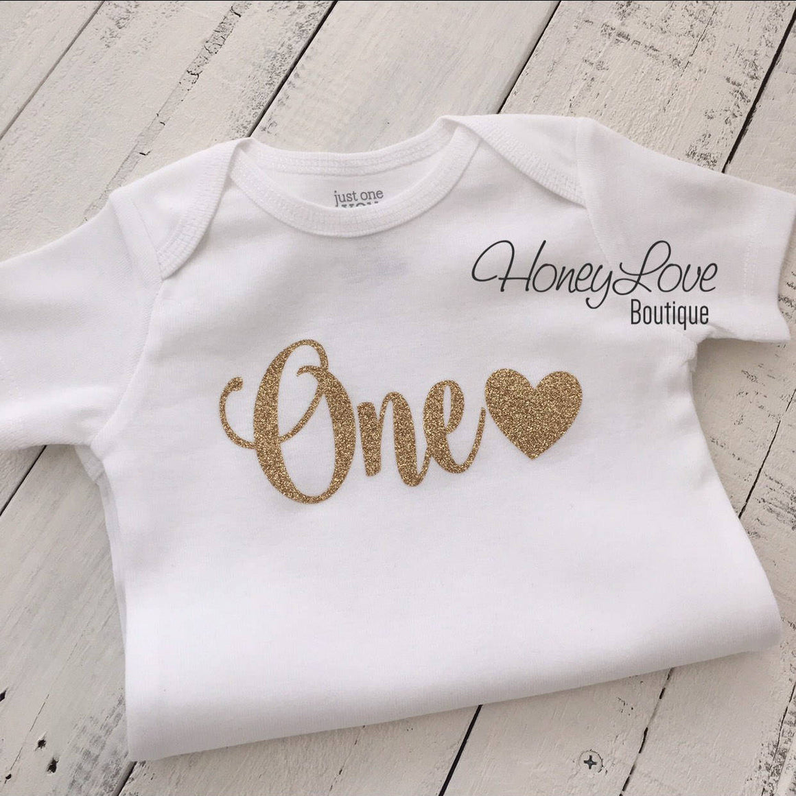 One with heart - Gold glitter bodysuit - HoneyLoveBoutique