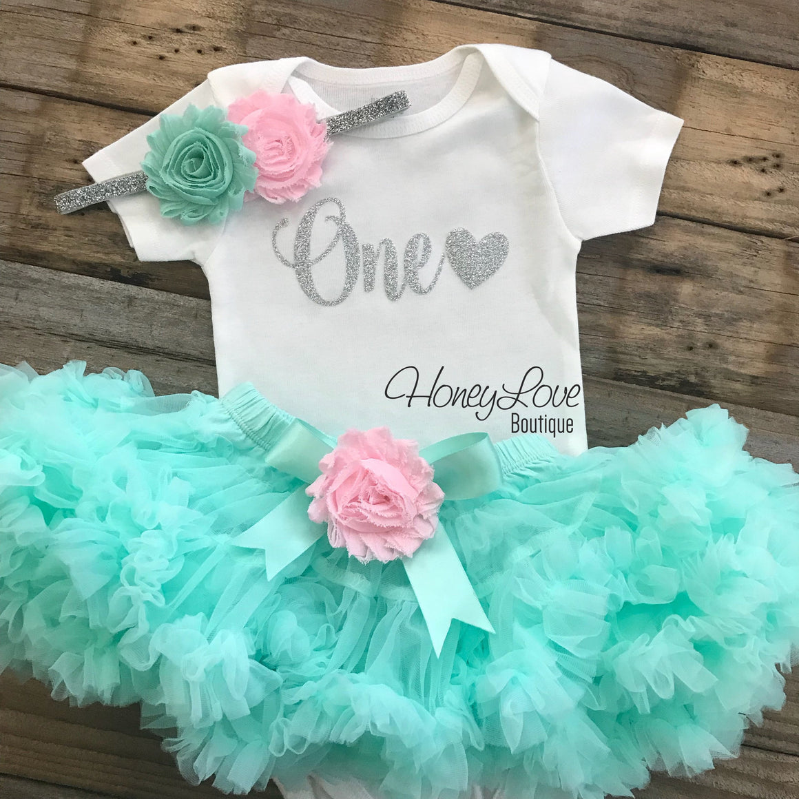 One with heart - Birthday Outfit - Mint/Aqua, Light Pink and Gold/Silver glitter - HoneyLoveBoutique