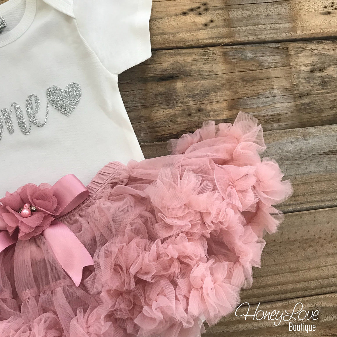 One with heart - Birthday Outfit - Vintage Pink and Silver/Gold Glitter - HoneyLoveBoutique